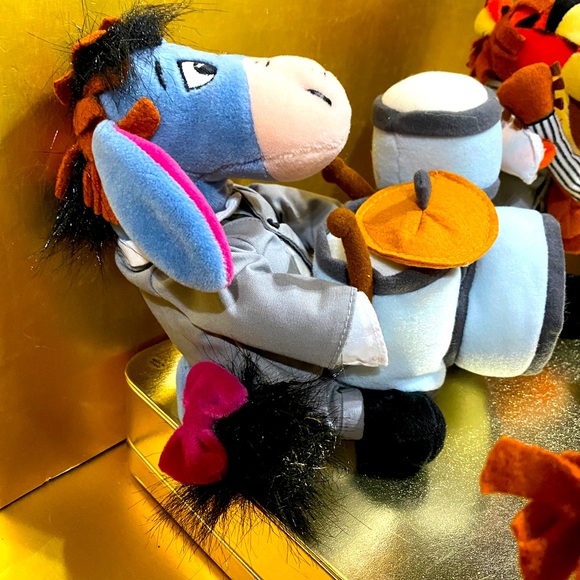 DISNEY STORE EXCLUSIVE NWT VTG WINNIE THE POOH 1984 ROCK BAND BEAN BAG PLUSH (4) - Picture 3 of 13